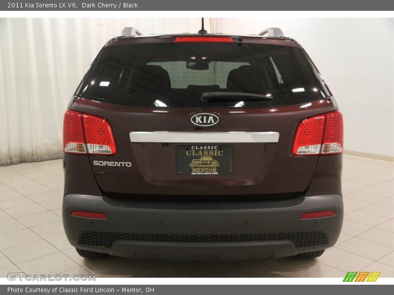 Dark Cherry / Black 2011 Kia Sorento LX V6
