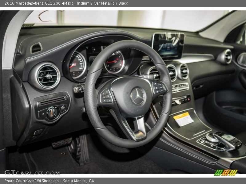 Iridium Silver Metallic / Black 2016 Mercedes-Benz GLC 300 4Matic