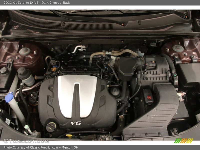 Dark Cherry / Black 2011 Kia Sorento LX V6