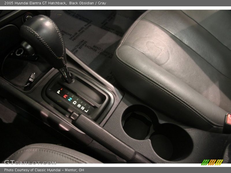 Black Obsidian / Gray 2005 Hyundai Elantra GT Hatchback