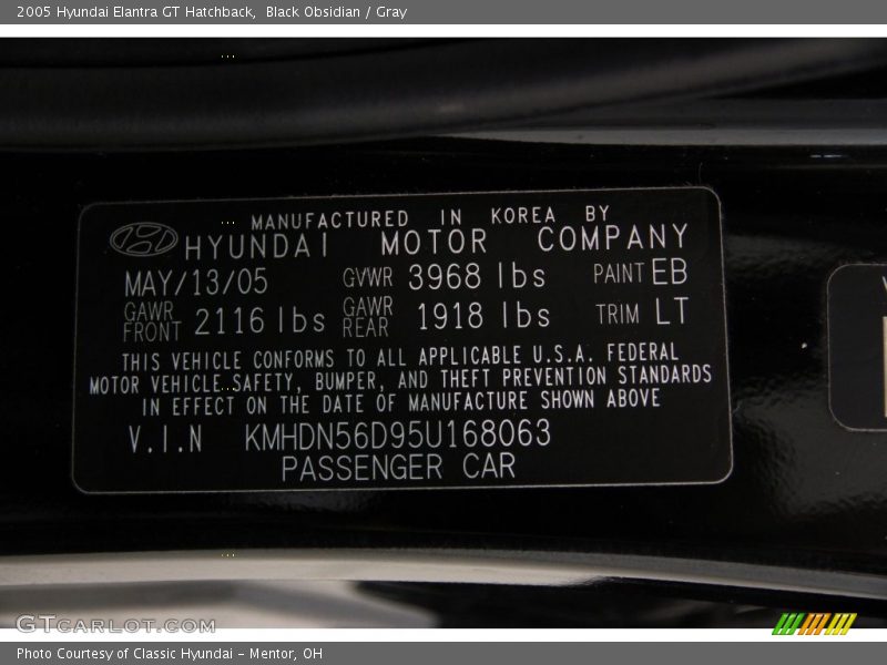 Black Obsidian / Gray 2005 Hyundai Elantra GT Hatchback