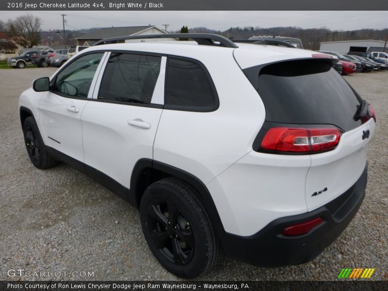 Bright White / Black 2016 Jeep Cherokee Latitude 4x4