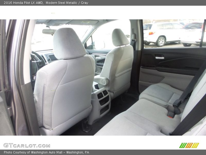 Modern Steel Metallic / Gray 2016 Honda Pilot LX AWD