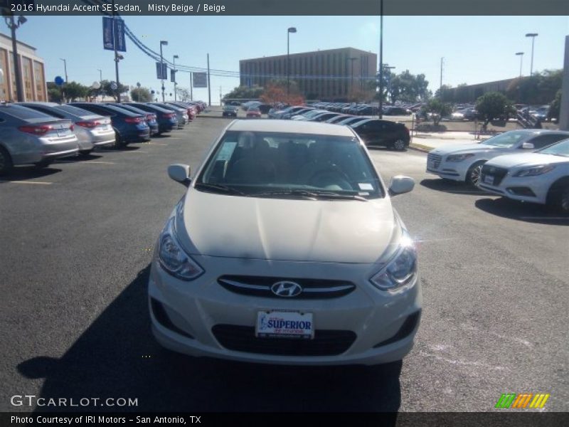 Misty Beige / Beige 2016 Hyundai Accent SE Sedan