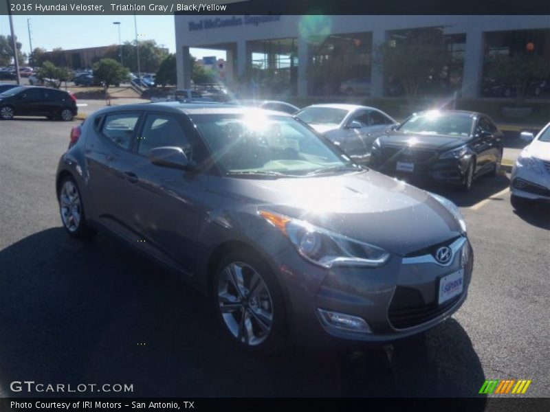 Triathlon Gray / Black/Yellow 2016 Hyundai Veloster