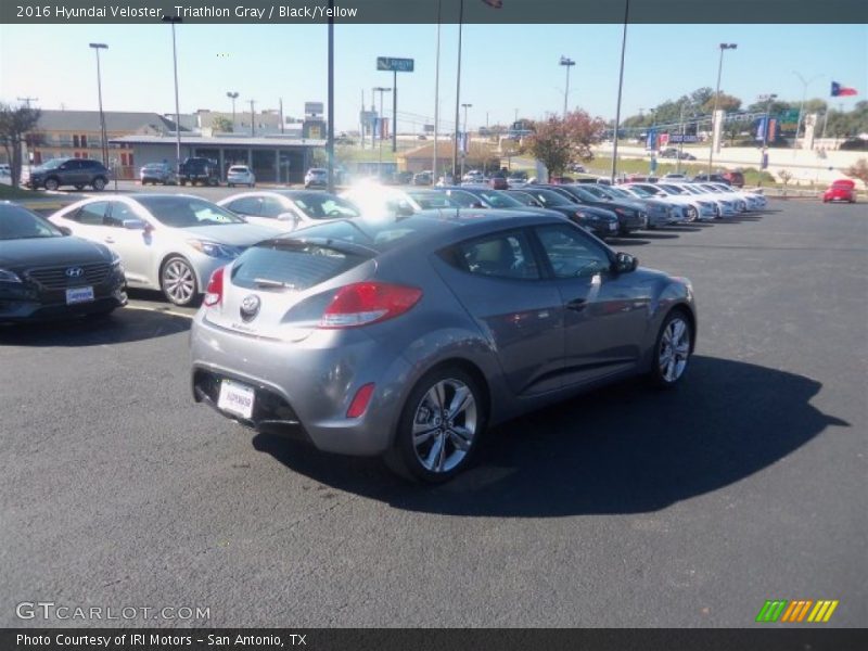 Triathlon Gray / Black/Yellow 2016 Hyundai Veloster