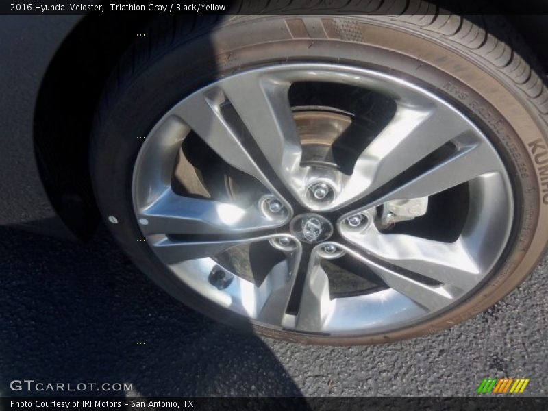 Triathlon Gray / Black/Yellow 2016 Hyundai Veloster