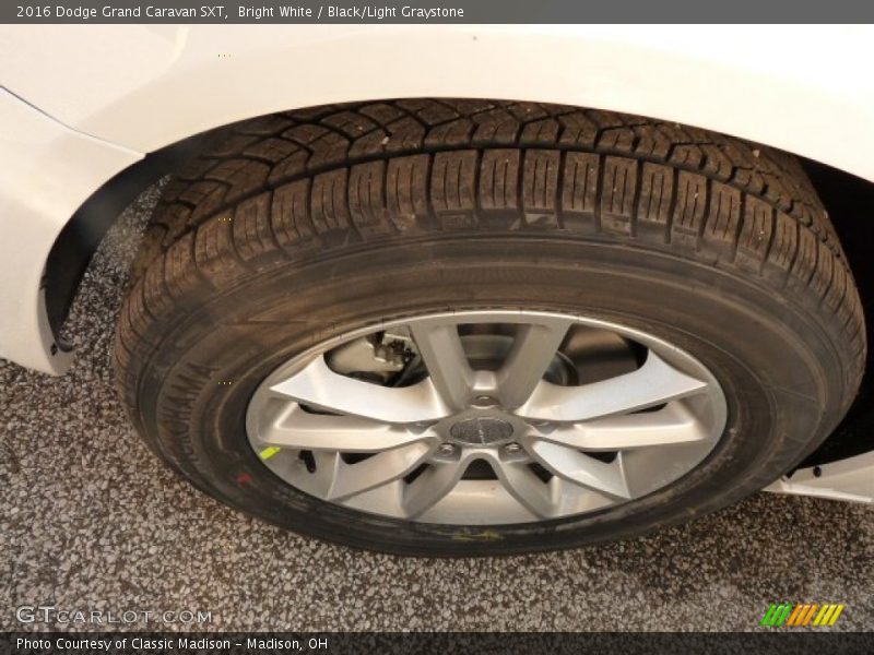 Bright White / Black/Light Graystone 2016 Dodge Grand Caravan SXT