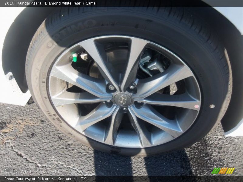 Diamond White Pearl / Camel 2016 Hyundai Azera