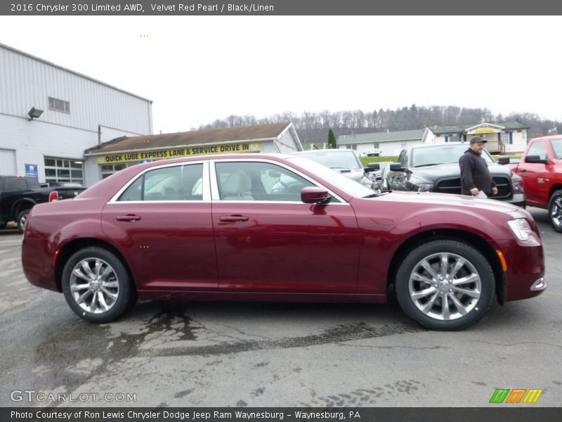 Velvet Red Pearl / Black/Linen 2016 Chrysler 300 Limited AWD