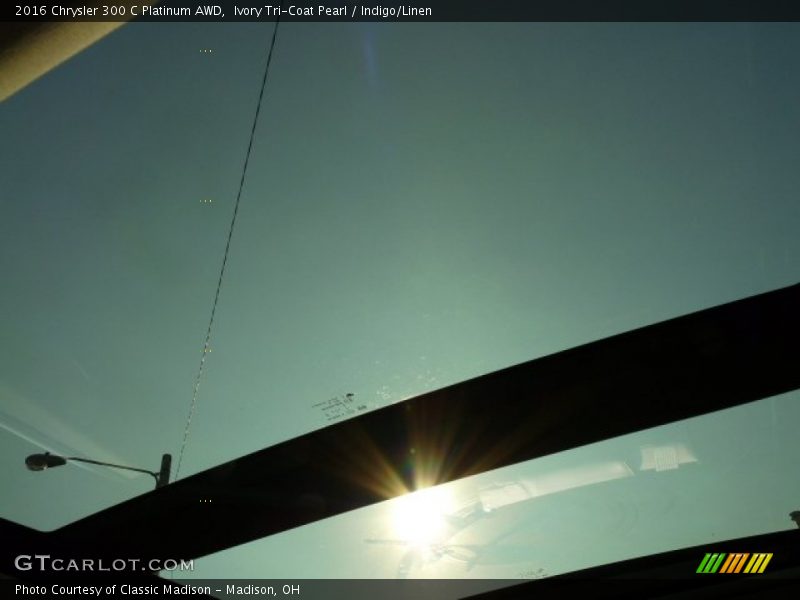 Ivory Tri-Coat Pearl / Indigo/Linen 2016 Chrysler 300 C Platinum AWD