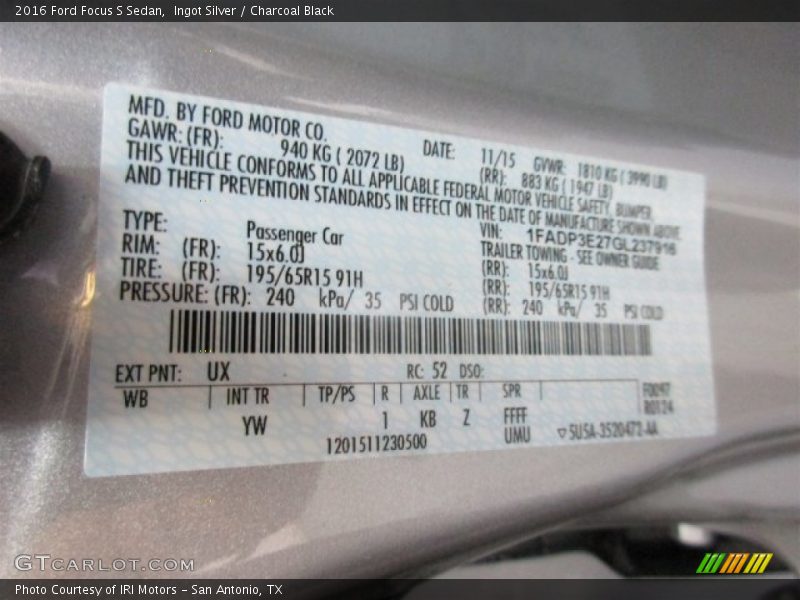 Ingot Silver / Charcoal Black 2016 Ford Focus S Sedan