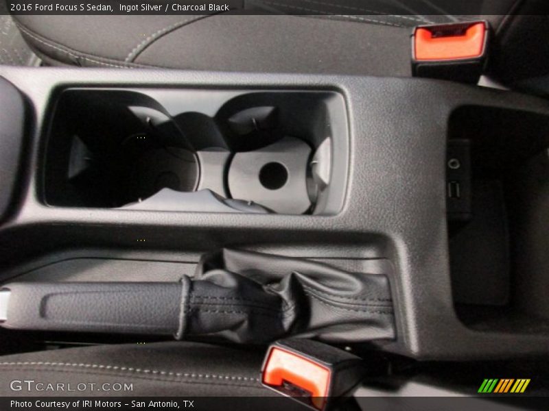 Ingot Silver / Charcoal Black 2016 Ford Focus S Sedan