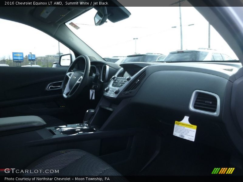 Summit White / Jet Black 2016 Chevrolet Equinox LT AWD
