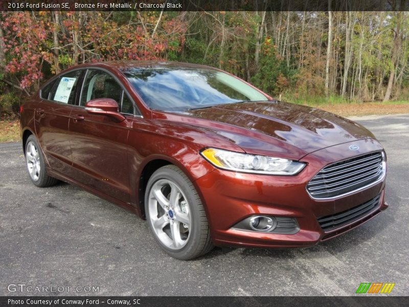 Bronze Fire Metallic / Charcoal Black 2016 Ford Fusion SE