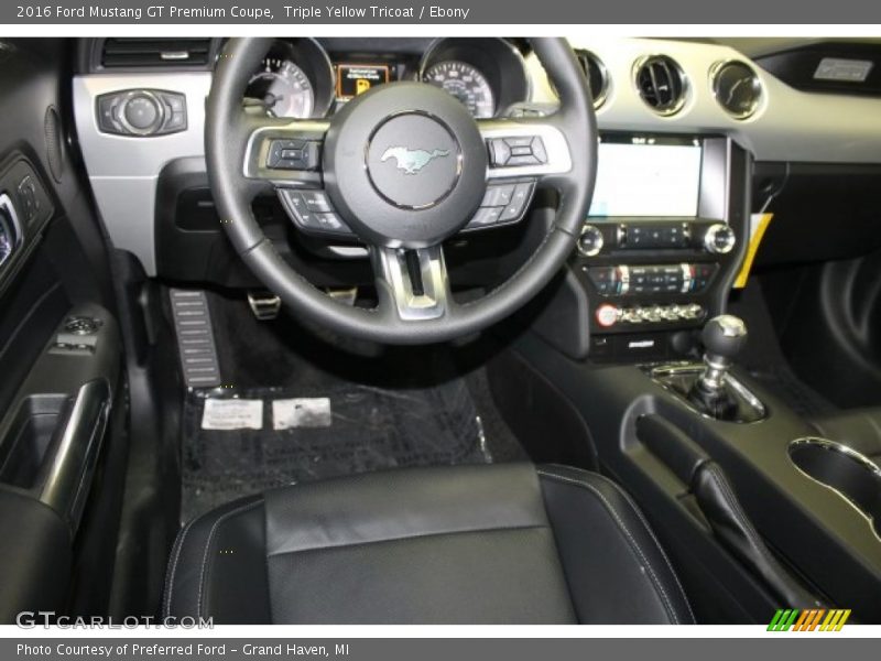 Triple Yellow Tricoat / Ebony 2016 Ford Mustang GT Premium Coupe