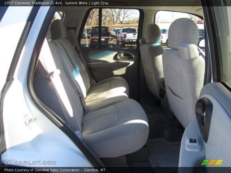 Summit White / Light Gray 2007 Chevrolet TrailBlazer LS 4x4