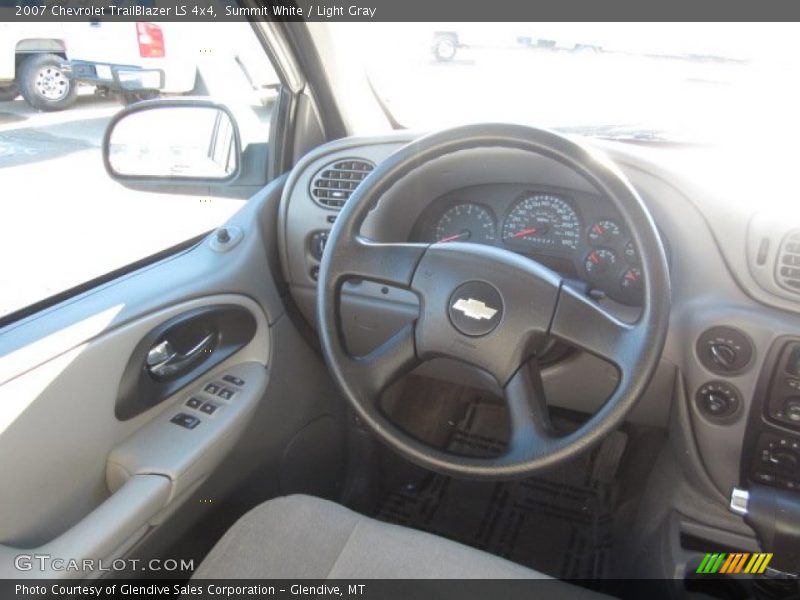 Summit White / Light Gray 2007 Chevrolet TrailBlazer LS 4x4