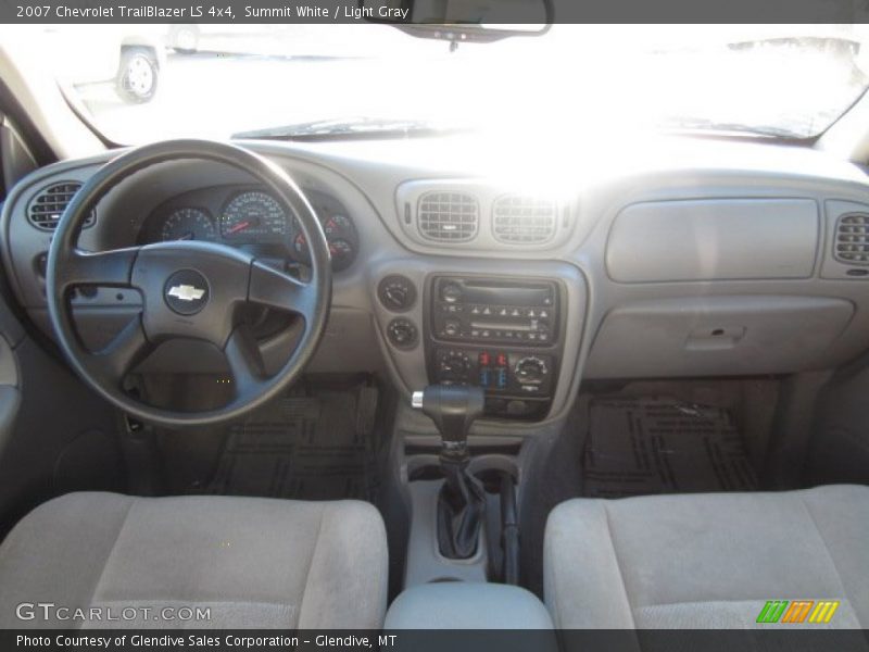 Summit White / Light Gray 2007 Chevrolet TrailBlazer LS 4x4
