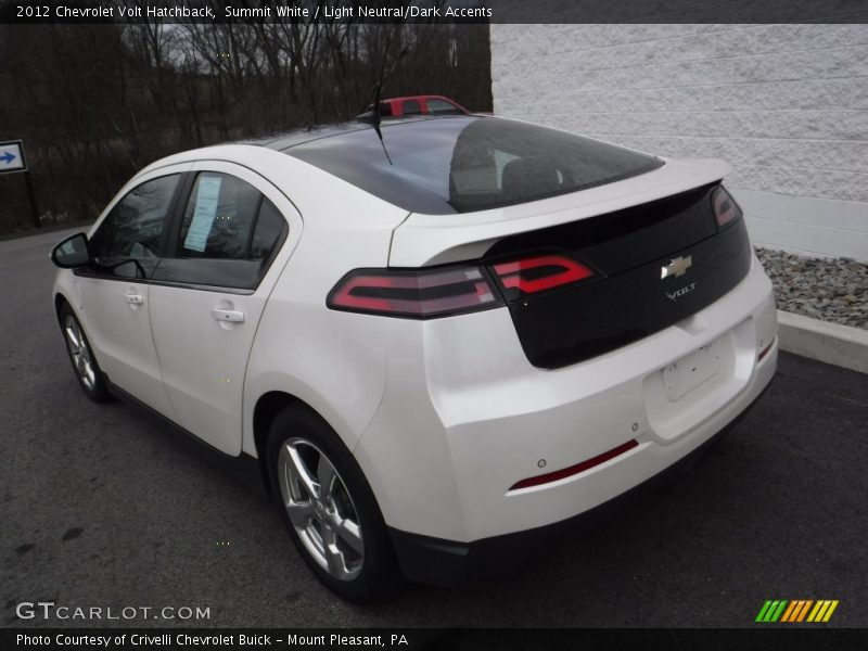 Summit White / Light Neutral/Dark Accents 2012 Chevrolet Volt Hatchback