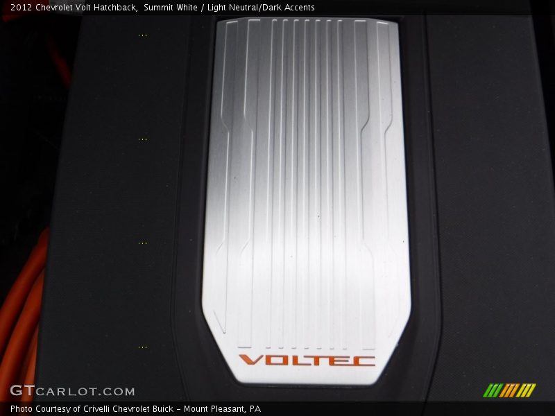 Summit White / Light Neutral/Dark Accents 2012 Chevrolet Volt Hatchback
