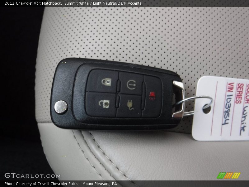 Summit White / Light Neutral/Dark Accents 2012 Chevrolet Volt Hatchback