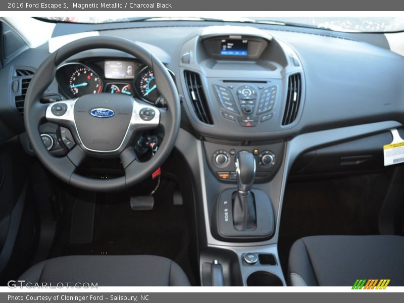 Magnetic Metallic / Charcoal Black 2016 Ford Escape S