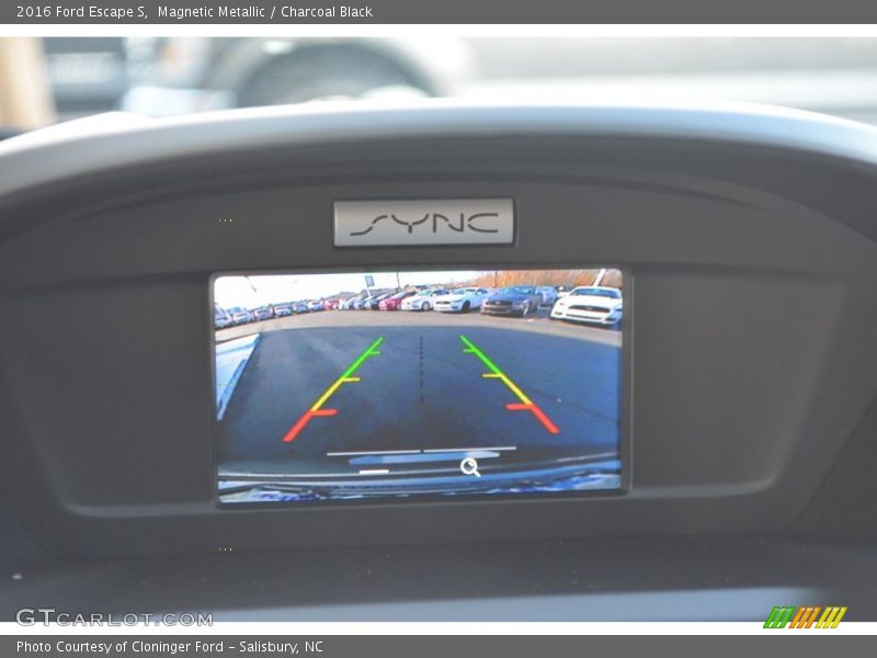 Magnetic Metallic / Charcoal Black 2016 Ford Escape S