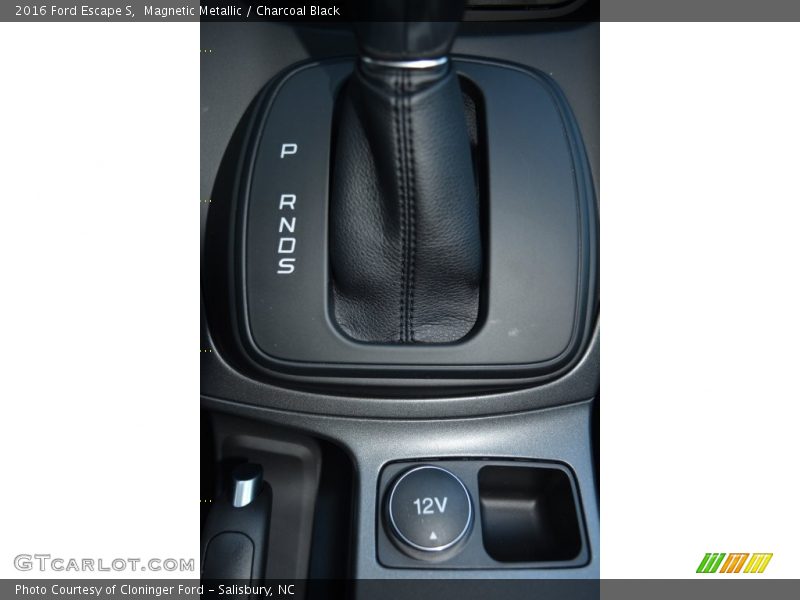 Magnetic Metallic / Charcoal Black 2016 Ford Escape S
