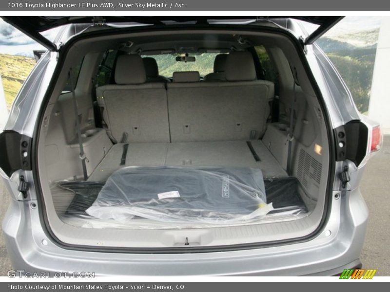 Silver Sky Metallic / Ash 2016 Toyota Highlander LE Plus AWD