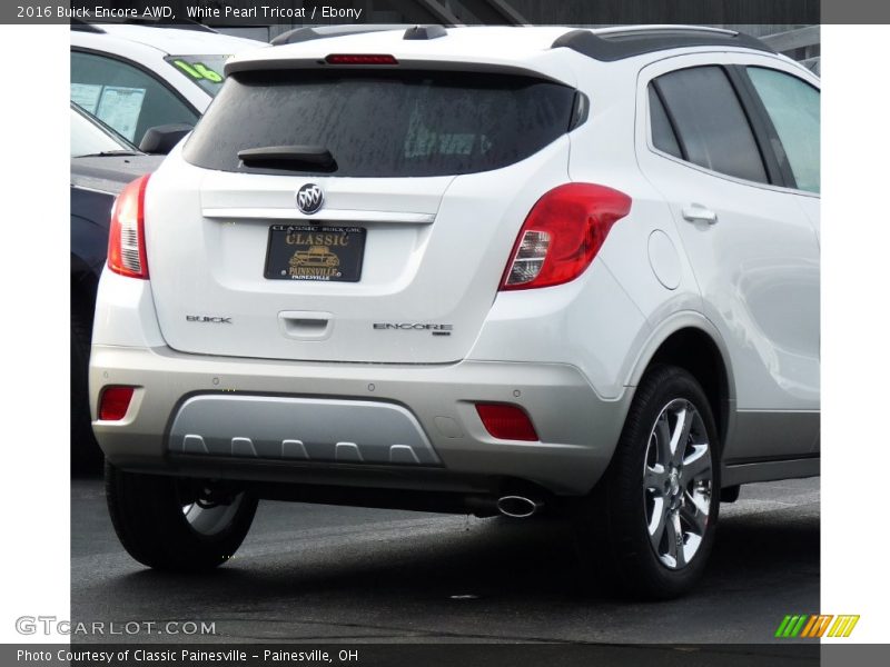 White Pearl Tricoat / Ebony 2016 Buick Encore AWD