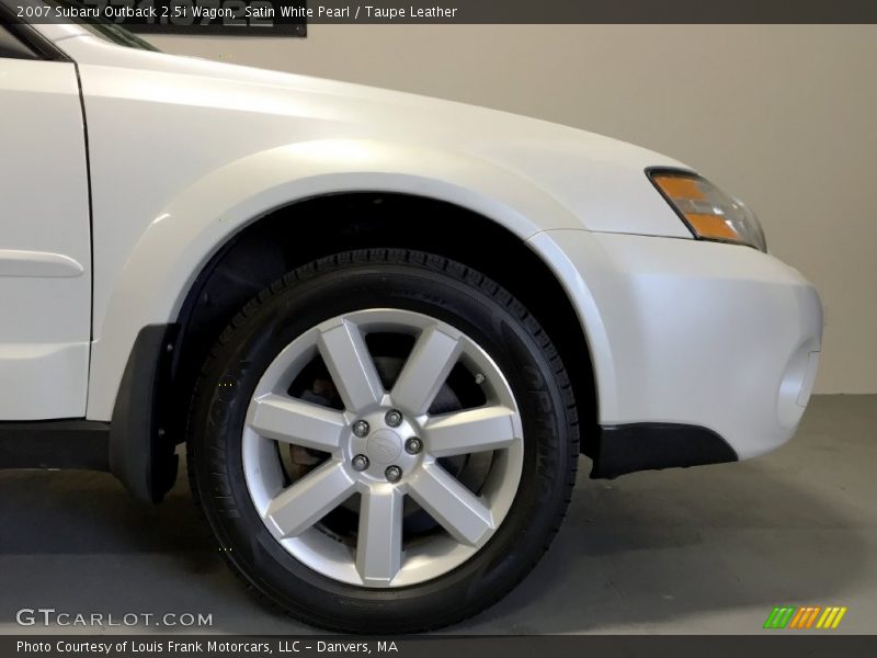 Satin White Pearl / Taupe Leather 2007 Subaru Outback 2.5i Wagon