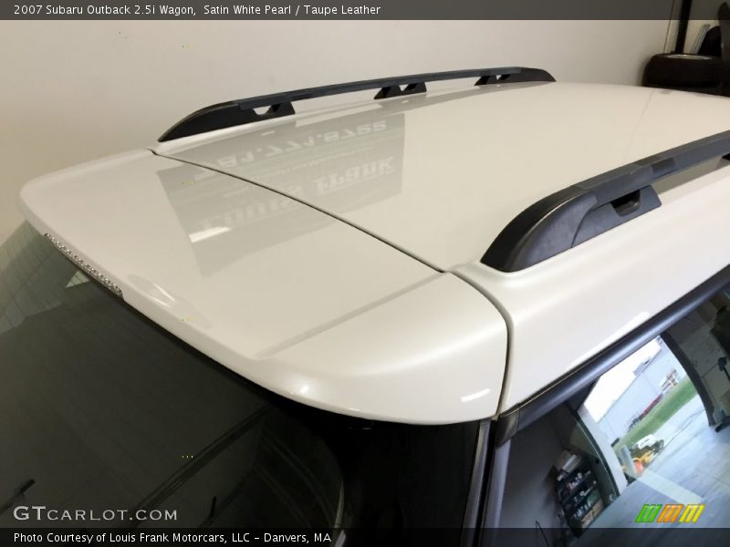 Satin White Pearl / Taupe Leather 2007 Subaru Outback 2.5i Wagon