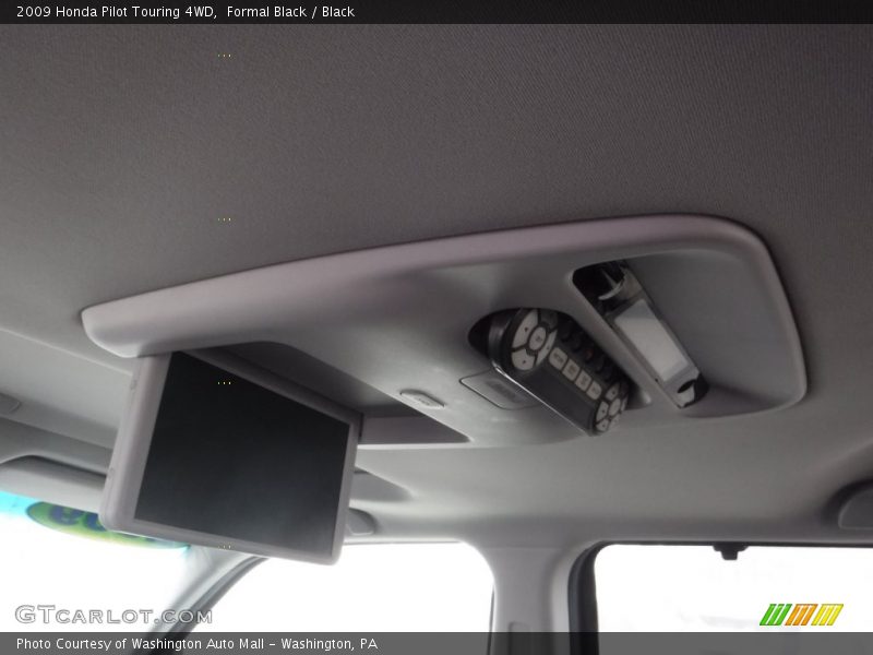 Formal Black / Black 2009 Honda Pilot Touring 4WD