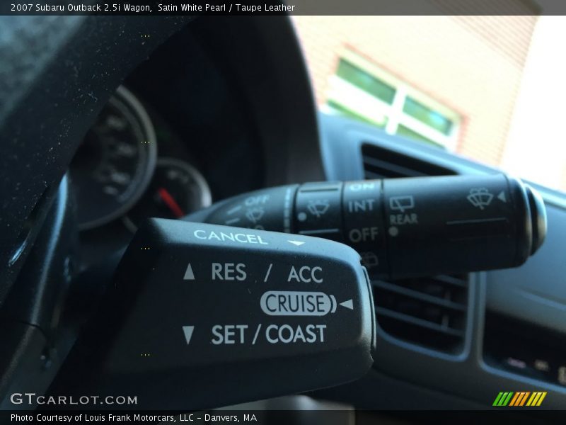 Satin White Pearl / Taupe Leather 2007 Subaru Outback 2.5i Wagon