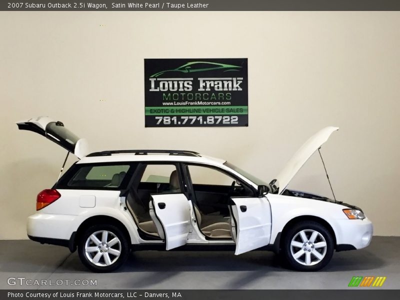 Satin White Pearl / Taupe Leather 2007 Subaru Outback 2.5i Wagon