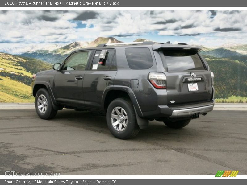 Magnetic Gray Metallic / Black 2016 Toyota 4Runner Trail 4x4