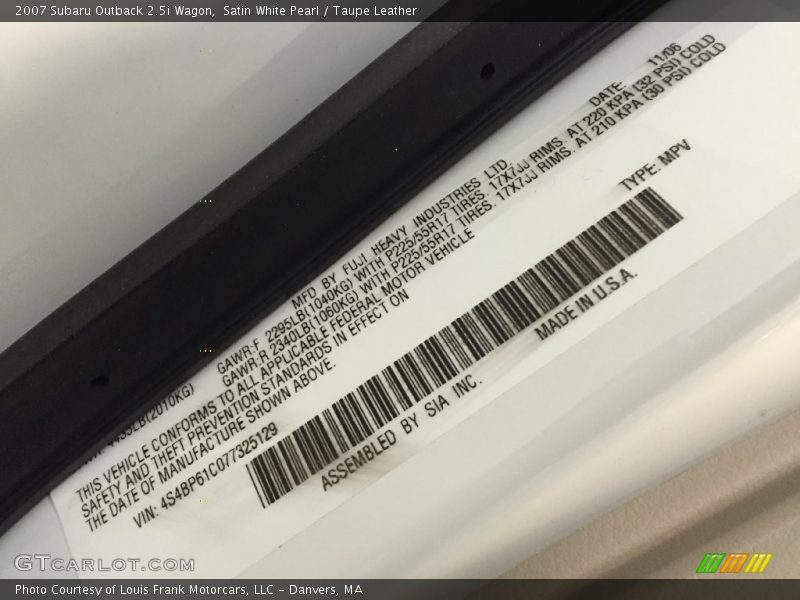 Satin White Pearl / Taupe Leather 2007 Subaru Outback 2.5i Wagon