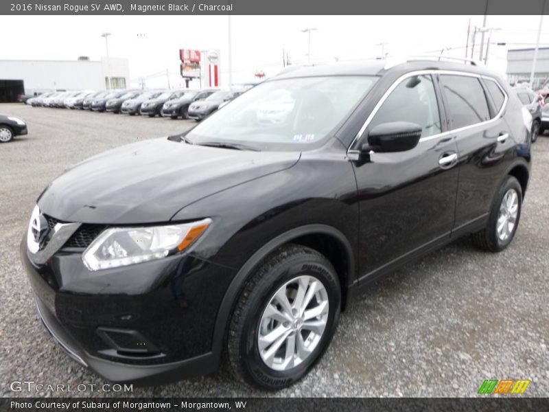 Magnetic Black / Charcoal 2016 Nissan Rogue SV AWD