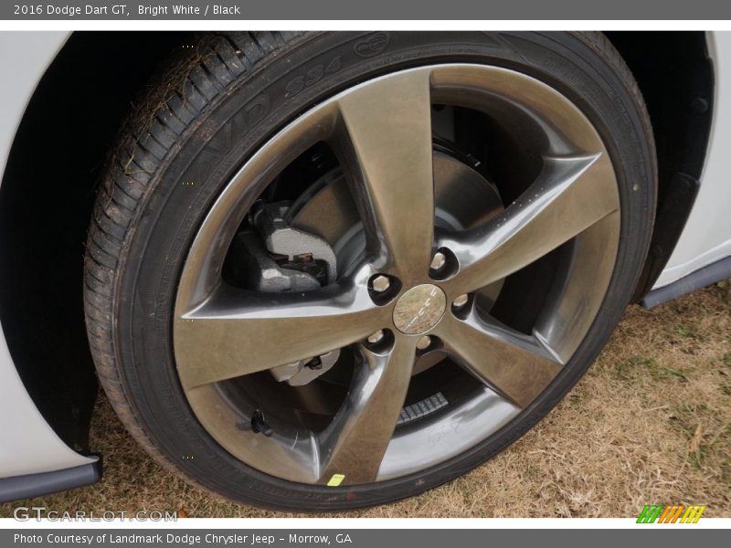 Bright White / Black 2016 Dodge Dart GT