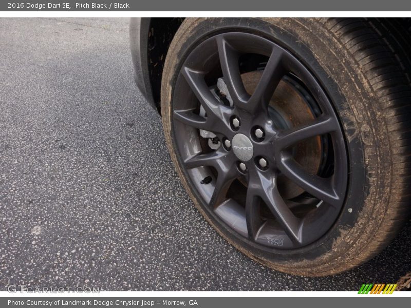 Pitch Black / Black 2016 Dodge Dart SE