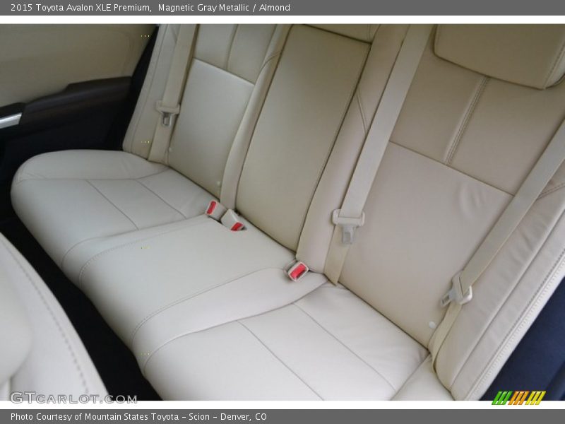 Magnetic Gray Metallic / Almond 2015 Toyota Avalon XLE Premium