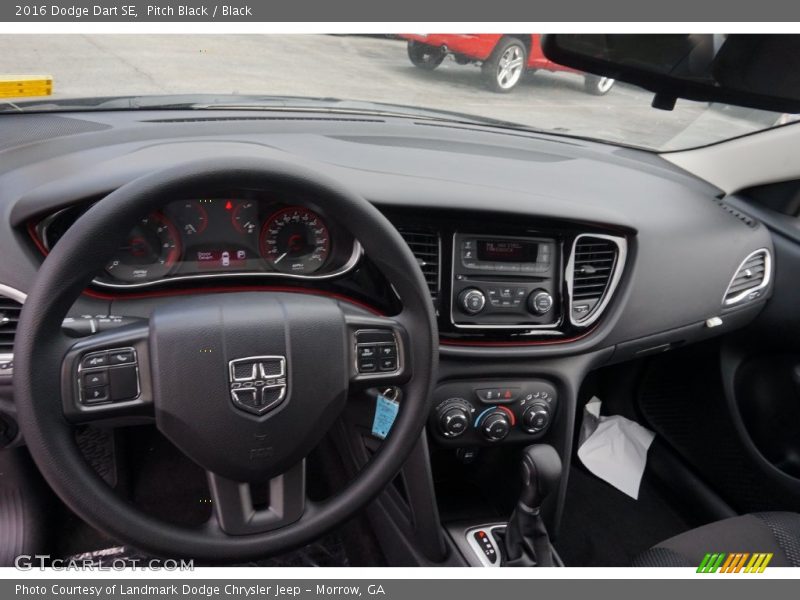 Pitch Black / Black 2016 Dodge Dart SE