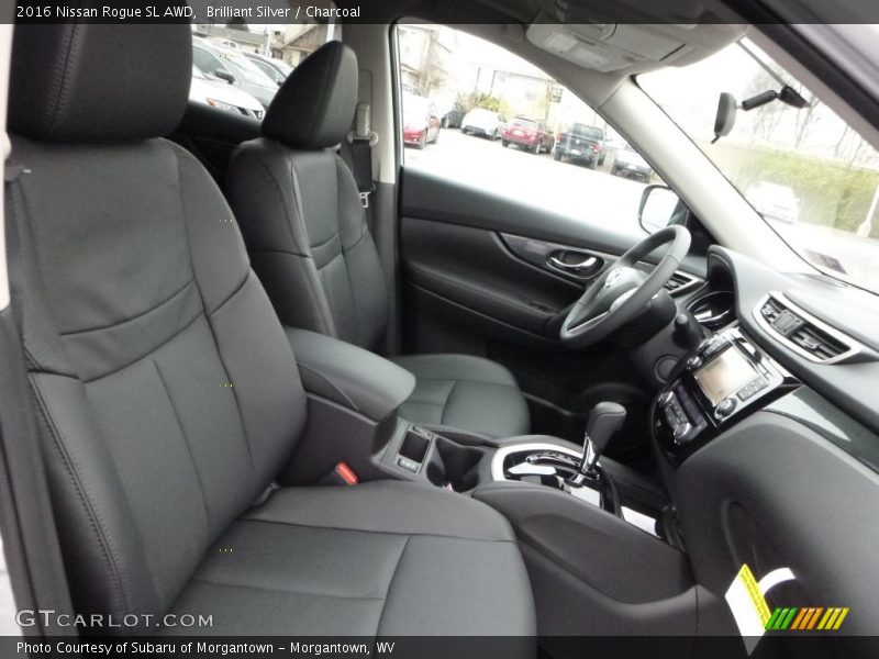 Brilliant Silver / Charcoal 2016 Nissan Rogue SL AWD
