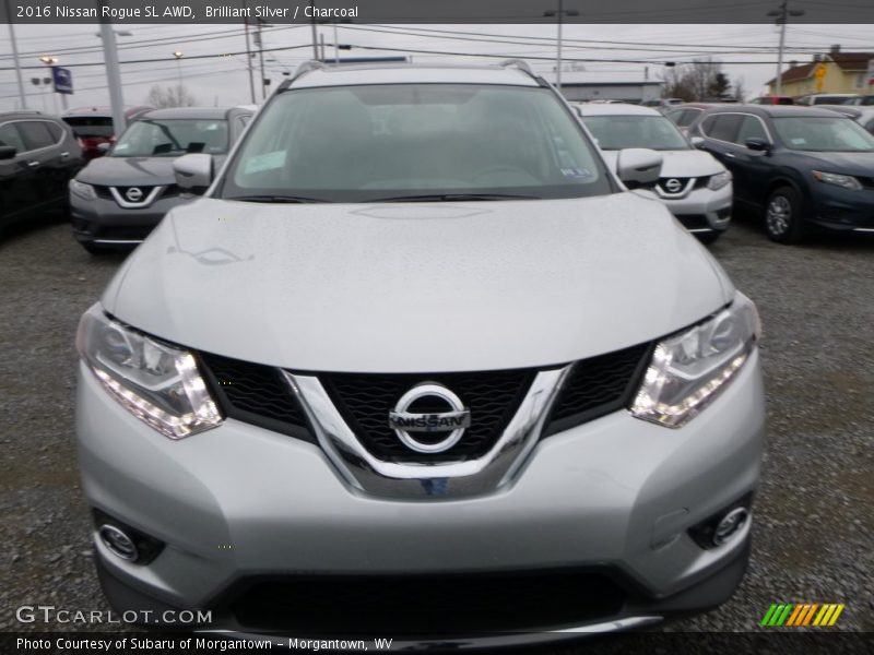 Brilliant Silver / Charcoal 2016 Nissan Rogue SL AWD