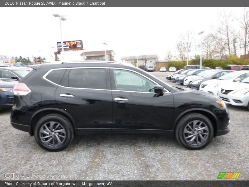Magnetic Black / Charcoal 2016 Nissan Rogue SL AWD