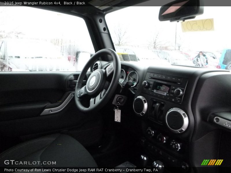Black / Black 2016 Jeep Wrangler Rubicon 4x4