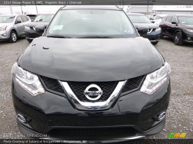 Magnetic Black / Charcoal 2016 Nissan Rogue SL AWD