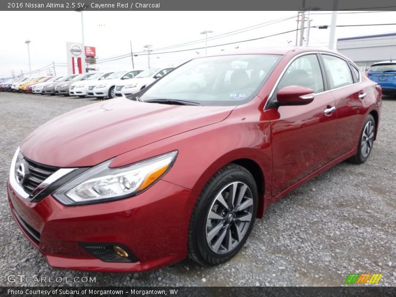 Cayenne Red / Charcoal 2016 Nissan Altima 2.5 SV