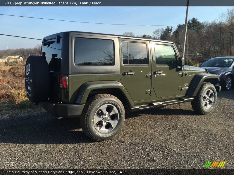 Tank / Black 2016 Jeep Wrangler Unlimited Sahara 4x4